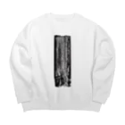 Ovalandの黒アート・塗装ひび割れ抽象画 Big Crew Neck Sweatshirt