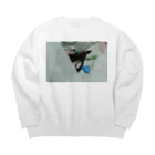 ののなずの顔の隠れた少女 Big Crew Neck Sweatshirt