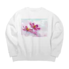 あかり花鳥風月のコスモス「どこまでも」透明水彩お花プリント Big Crew Neck Sweatshirt