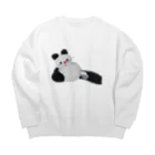 KAHOの黒靴下の猫ちゃん Big Crew Neck Sweatshirt