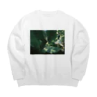 kst_fjtの9歳初めてフイルムカメラで撮ったよ Big Crew Neck Sweatshirt