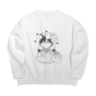 萩岩睦美のグッズショップのビッグシルエットスウェット（淡色）　I AM LARRY Big Crew Neck Sweatshirt