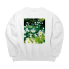 akane_art（茜音工房）の癒しの風景（シャスタデイジー） Big Crew Neck Sweatshirt