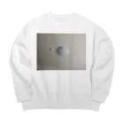 まめぴより。の無気力なわたし。 Big Crew Neck Sweatshirt