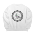 陰謀論かわいいのHATO NI KANSHI SARERU 公園にいるやつver. Big Crew Neck Sweatshirt