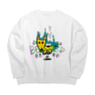 psychodoughnutsのハコティッシュ Big Crew Neck Sweatshirt