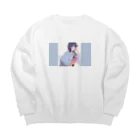 くすのきさんのウルフカットの女の子🐺 Big Crew Neck Sweatshirt