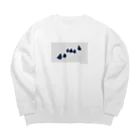 防大ペンギンの引率外出ペンギン Big Crew Neck Sweatshirt