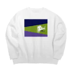 まみおデザインの白ネコとサンマ Big Crew Neck Sweatshirt