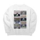 疑家族製造所 SUZURI店の人形さん No.1 Big Crew Neck Sweatshirt