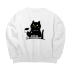 kocoon（コクーン）の嵐を招く黒猫 Big Crew Neck Sweatshirt