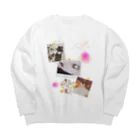 𝙈𝙊𝙈𝙊'𝙨 𝙎𝙝𝙤𝙥のMOMOとコラージュ-02 Big Crew Neck Sweatshirt