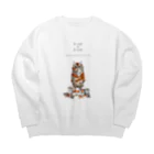 MAiのトラになりたいネコ Big Crew Neck Sweatshirt