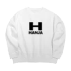 Yoshimi Namihira波平 佳実🇳🇦のHANJA 黒ロゴ Big Crew Neck Sweatshirt