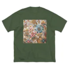 使いやすいデザインがいいね！のお花のバティック柄 Big T-Shirt