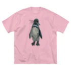 hami_closetのガラパゴスペンギン・クレパス画 ビッグシルエットTシャツ