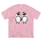 penguininkoの手繋ぎケープペンギンのカップル🐧❤️🐧 ビッグシルエットTシャツ