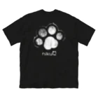WebArtsの肉球をモチーフにしたオリジナルブランド「nikuQ」（猫タイプ）です ビッグシルエットTシャツ