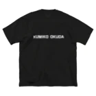 be Lazy のKUMIKO OKUDA　白文字 ビッグシルエットTシャツ