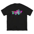 VRIGVTVSHI のアリガタシ™ NEON BLACK ビッグシルエットTシャツ