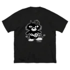 クロねこアワにゃん🐱のモノクロアワにゃん ビッグシルエットTシャツ