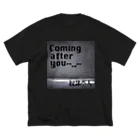 奴隷市場のComing after 奴隷商人衣類 ビッグシルエットTシャツ