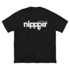 nipppercomのホワイトロゴ／フロント ビッグシルエットTシャツ