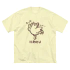 どうぶつ創作隊のバレエしてそうなニワトリ(ver.赤めの線) ビッグシルエットTシャツ