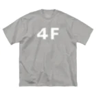 ストアヒガサ　SUZURI店の４F（文字：白） ビッグシルエットTシャツ