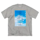 Charlie Bluez Storeの青空 ビッグシルエットTシャツ