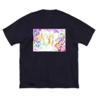 un d'amocitineのねことお花の絵 ビッグシルエットTシャツ