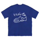 いきものや のの(本館)の【バックプリント】白いじんべいざめ ビッグシルエットTシャツ