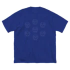 ナオ / CandyLip店の七つのドクロ ビッグシルエットTシャツ