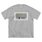 kitomameshaのギター弾きのサザナミインコ ビッグシルエットTシャツ