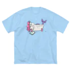 サトウノリコ*の浴室でタブレットを使う人魚【ピンク】 Big T-Shirt