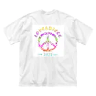 薈.collectionのLove＆peaceシリーズRainbowcolorバージョン Big T-Shirt