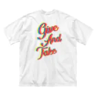 たけるん’s SHOPのGive And Take　スマホケース　 ビッグシルエットTシャツ