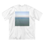 2943の琵琶湖の水平線① ビッグシルエットTシャツ