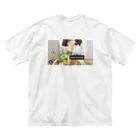 ももカレー🍑🍛@料理系YouTuberのサラダの森T(背面) ももカレーちゃんアパレル ビッグシルエットTシャツ