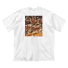 odebu_chan_dayoのBrown flowers Big T-Shirt