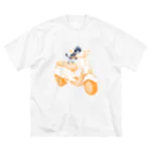 N谷スタジオのチワワのすっちゃんバイクに乗る ビッグシルエットTシャツ