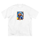 Pet_Charmの宙飛行士のような姿で登場!! Big T-Shirt