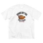メシテロタイプ（飯テロTシャツブランド）のブリの照り焼き（ビンテージ風） Big T-Shirt