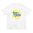 川上牧場のヤマフェスステッカー（黄色） ビッグシルエットTシャツ