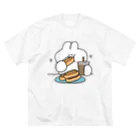 ナポリのSUZURIのホットドックとうさちゃん ビッグシルエットTシャツ