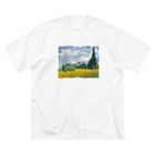 名画館のゴッホ「糸杉のある麦畑」　フィンセント・ファン・ゴッホの絵画【名画】 ビッグシルエットTシャツ