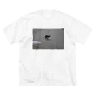 おもしろがる家族のみなとねこ ビッグシルエットTシャツ