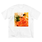 Pure-Heart-Communicationのオレンジ系の花 ビッグシルエットTシャツ