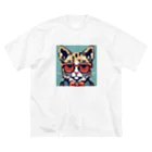 Walnut WhisperのSharp Cat Big T-Shirt