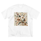 masa_innovatorのElegant Florals ビッグシルエットTシャツ